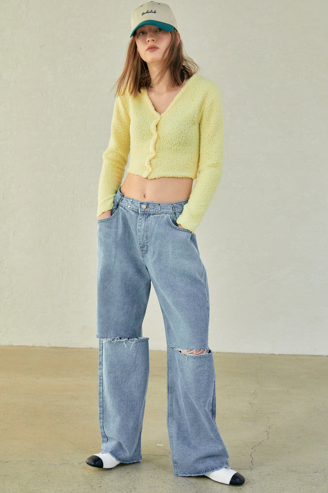 Wide Leg Ripped Jeans, Blue – SourceUnknown