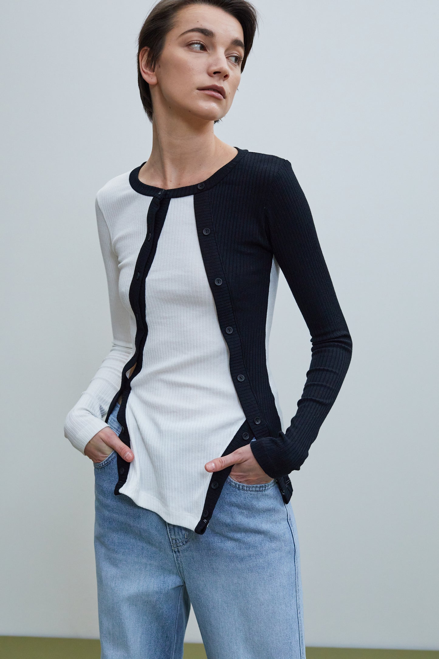 Colorblock Double Button Ribbed Top, Black & White