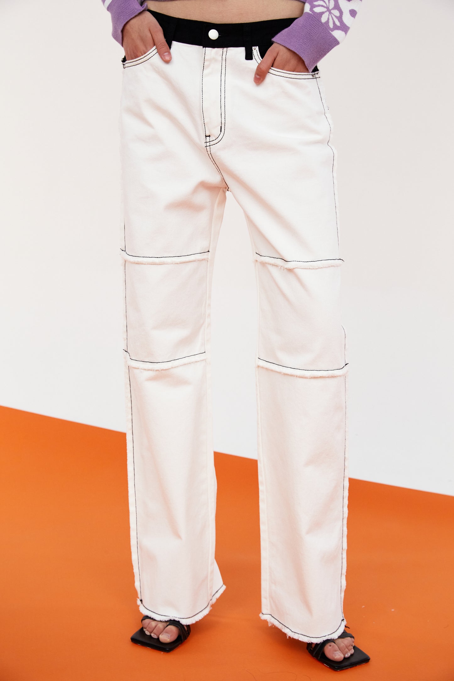 Contrast Pocket Frayed Panel Jeans, White