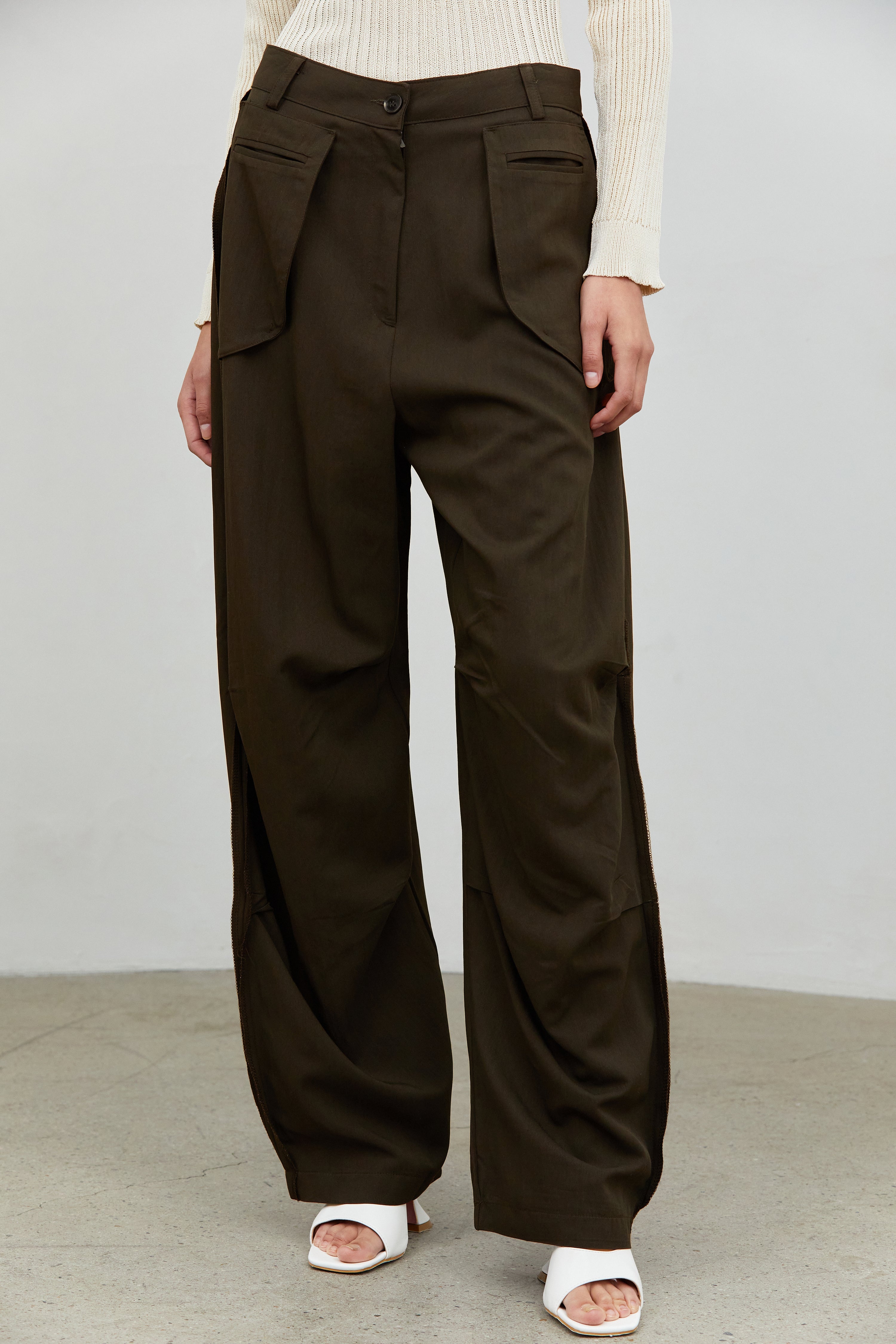 Inside Out Draped Cargo Pants, Walnut – SourceUnknown