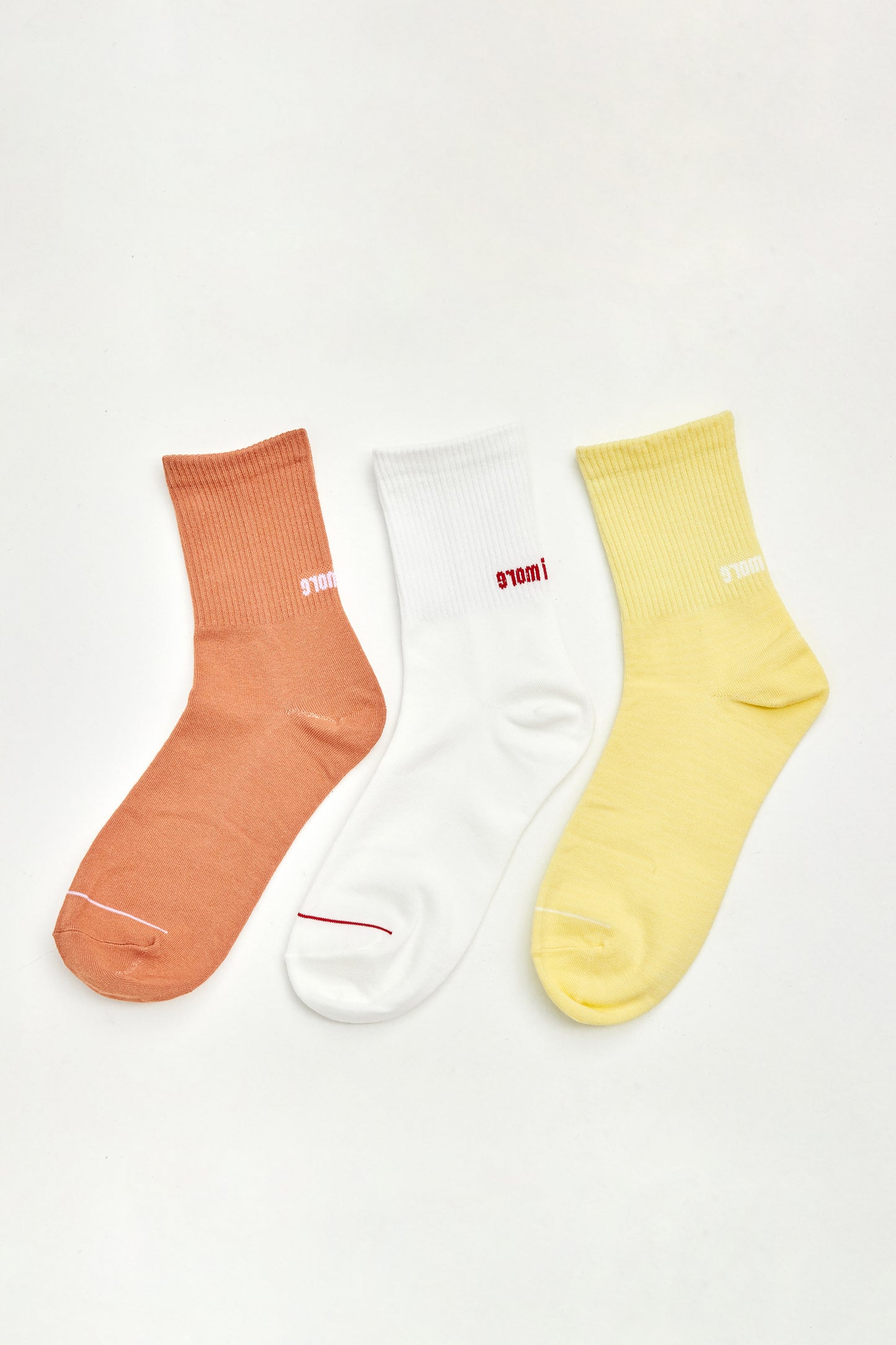 3 Pack of Quarter Socks, Camel & White & Yellow
