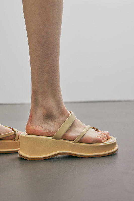 Cross Toe Strap Sandals, Nude Brown