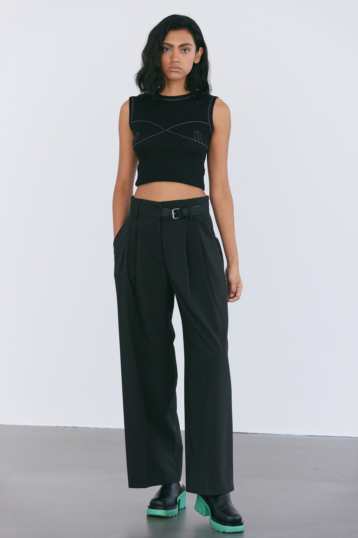 Half Belted Trousers, Black