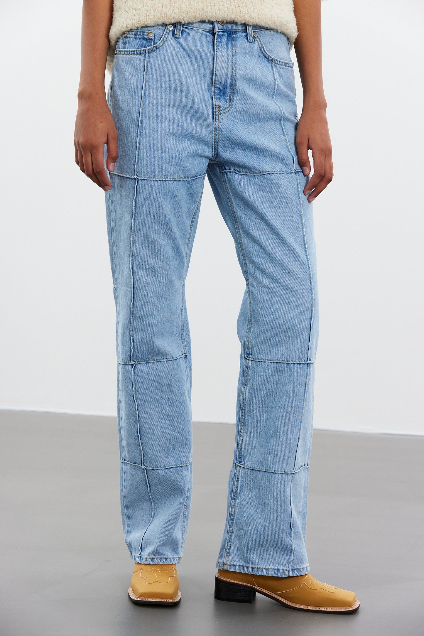 Stitch Paneled Line Jeans, Light Blue