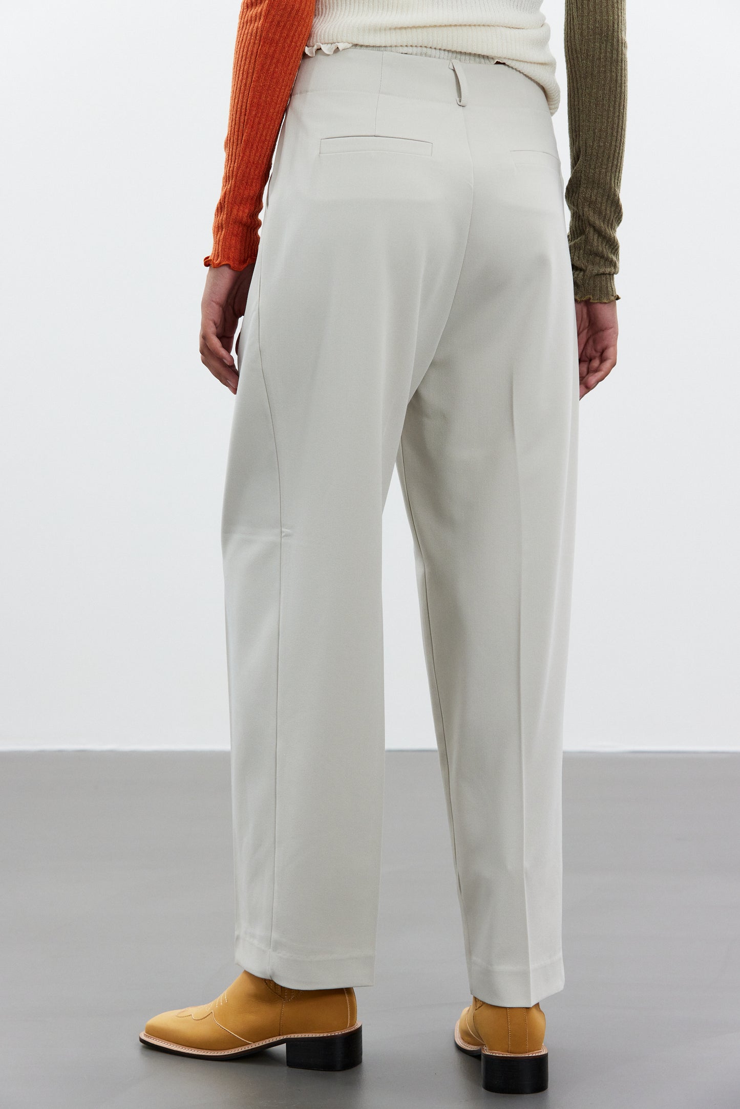 Triple Button Tapered Trousers, Birch