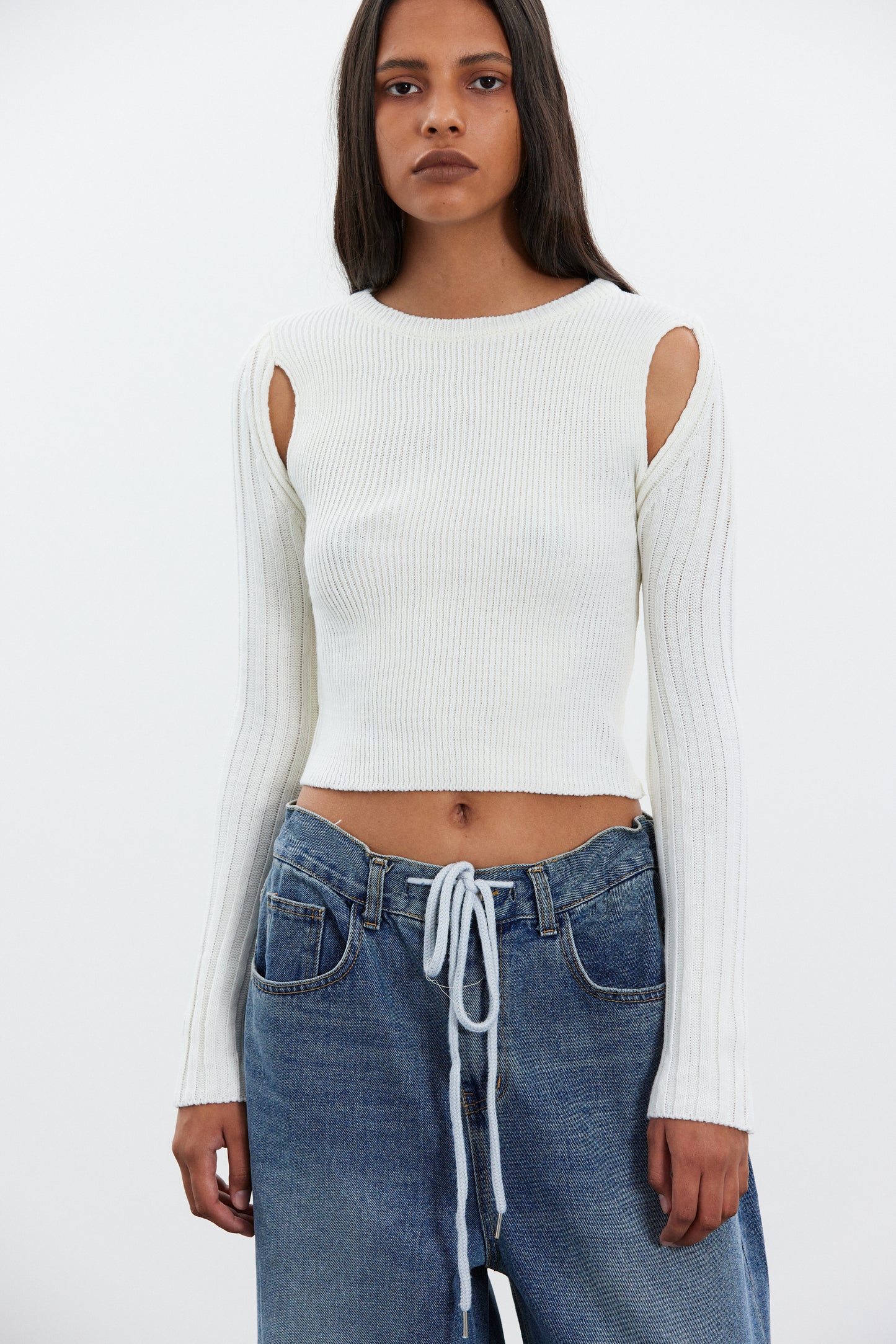 Shoulder Cut Crop Knit, White