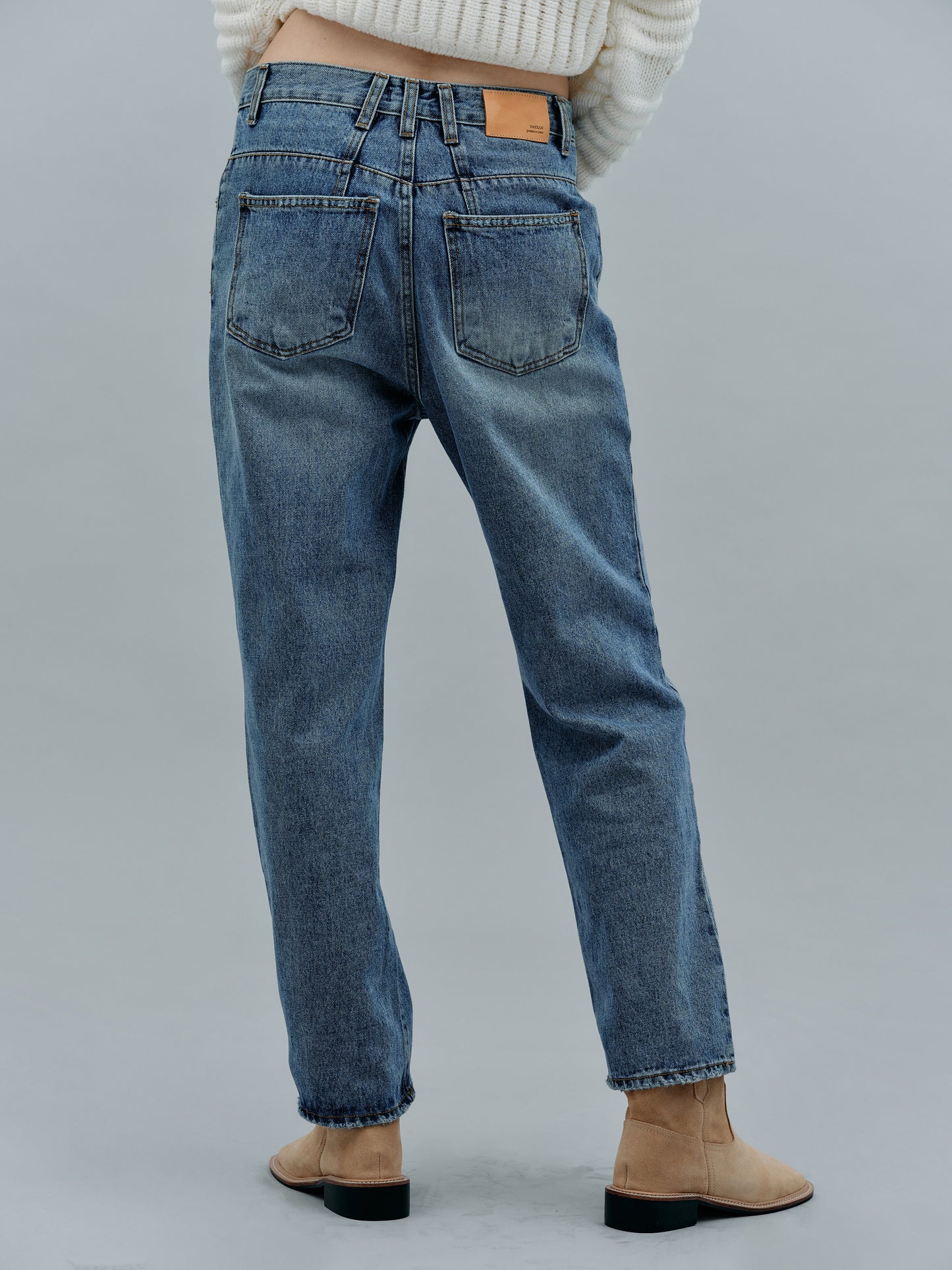 Attached Leather Belted Waist Jeans, Blue