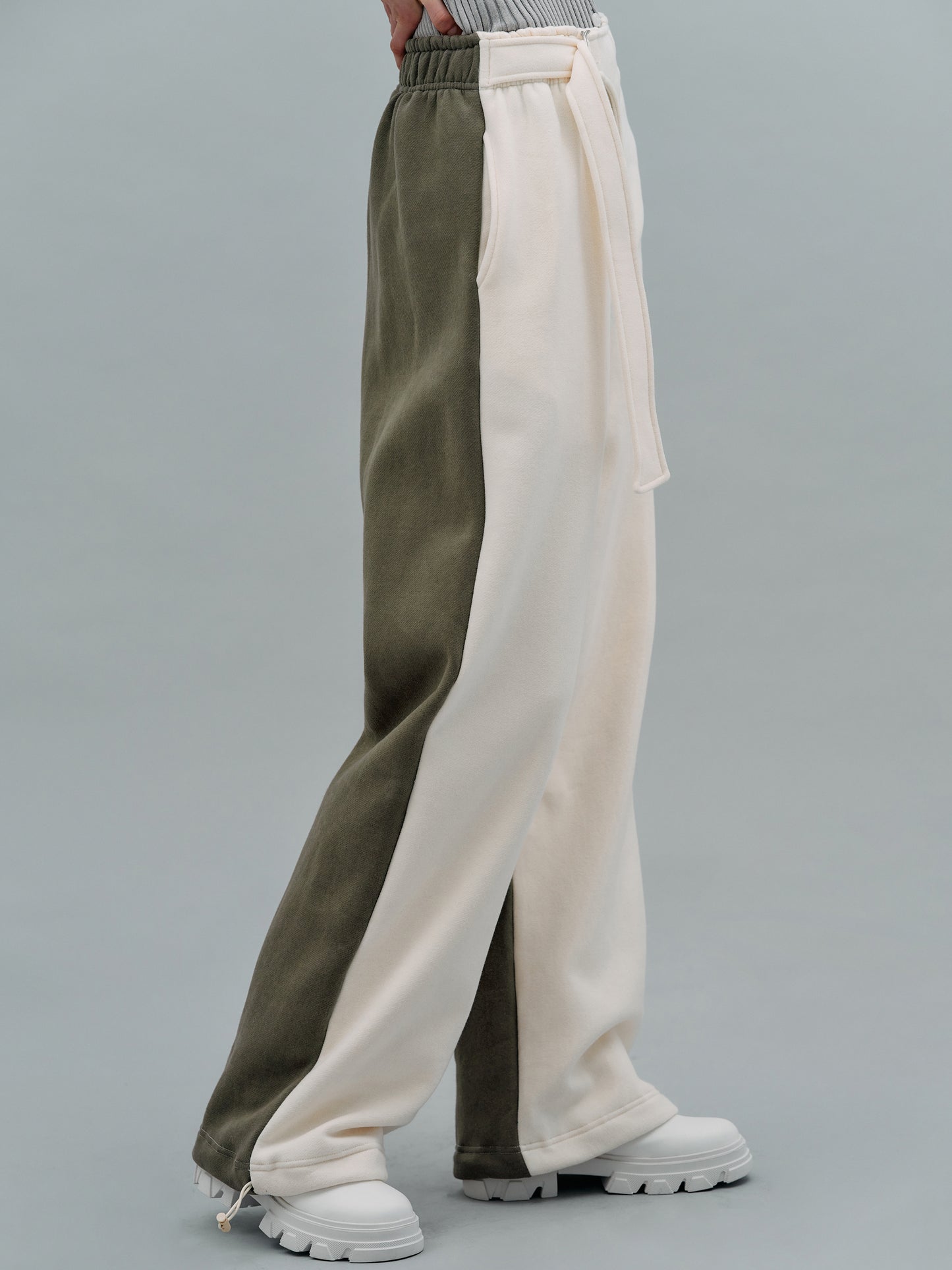 Belted Bicolor Sweatpants, Khaki & Ivory