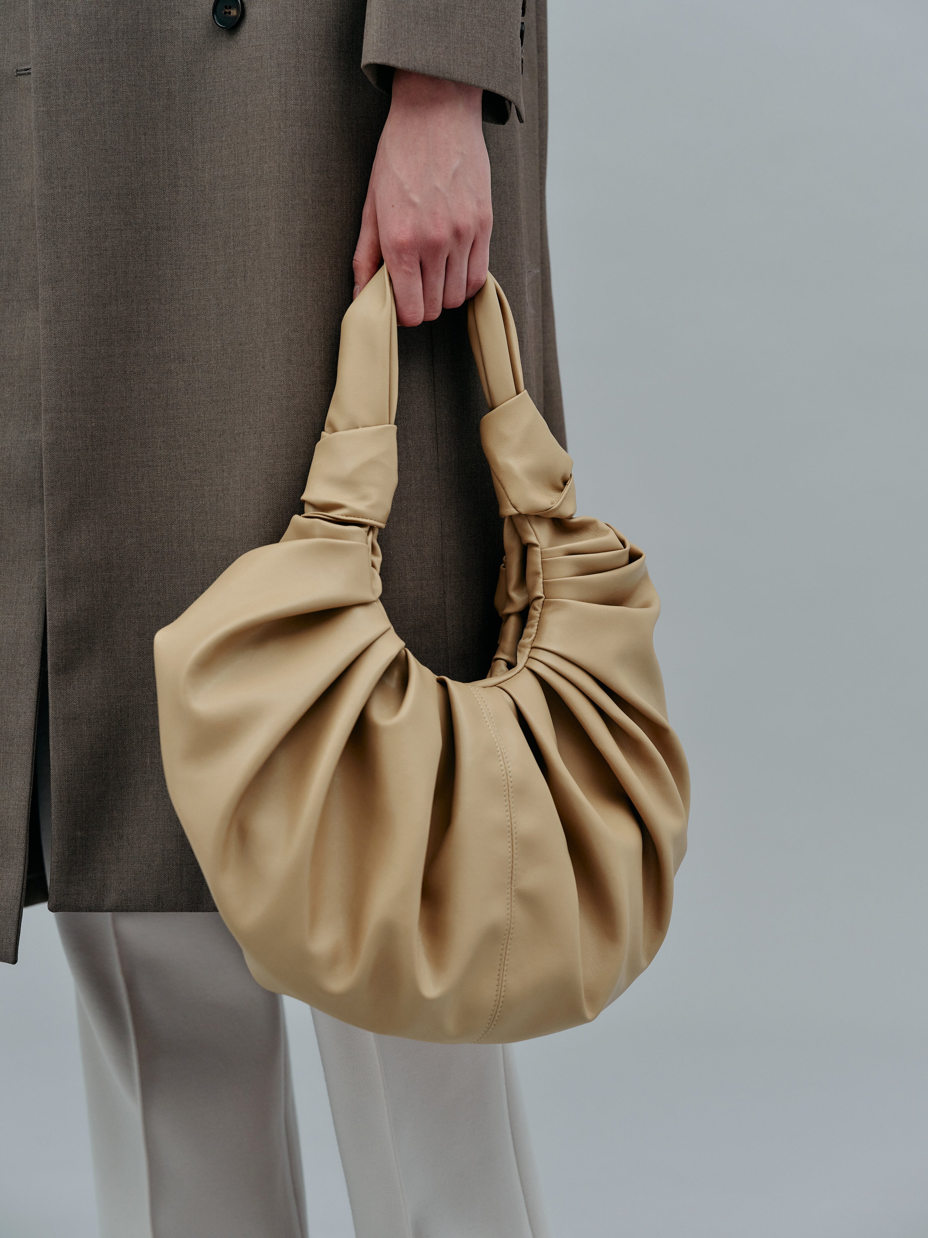 Bottega veneta croissant bag hot sale