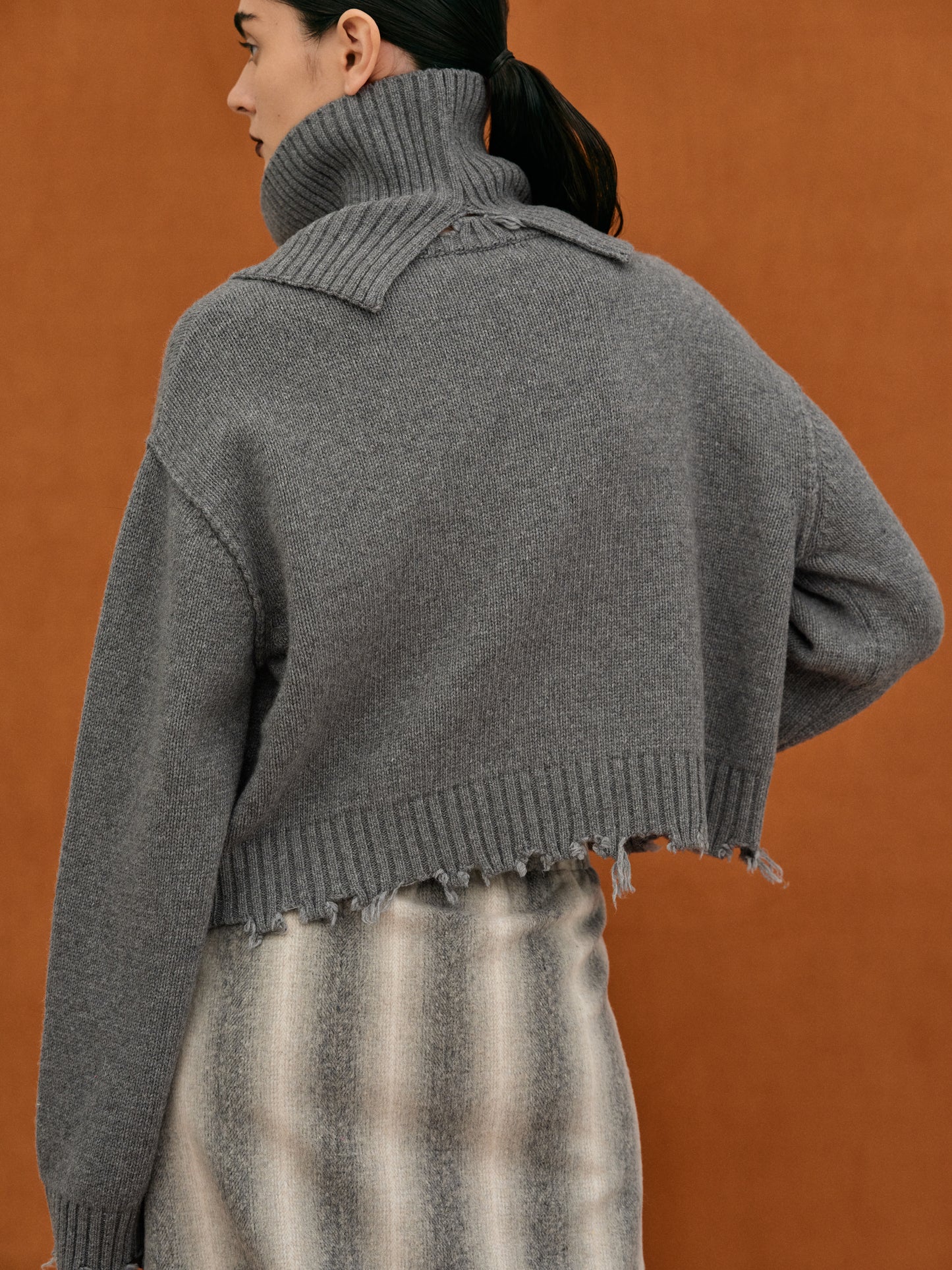 Wool Raw Edge Neck Warmer Sweater Set, Charcoal