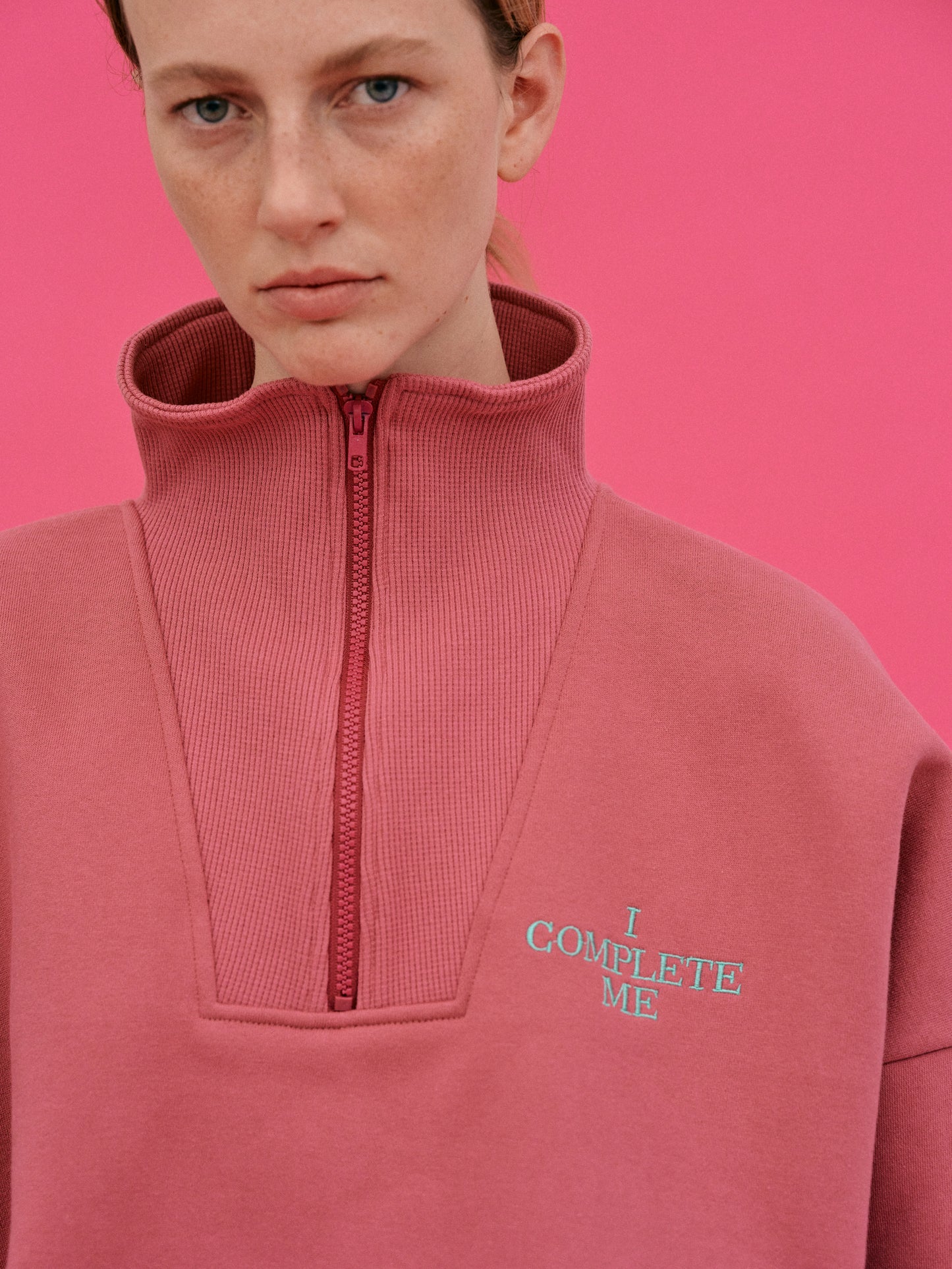 'I Complete Me' Zip Sweatshirt, Cerise