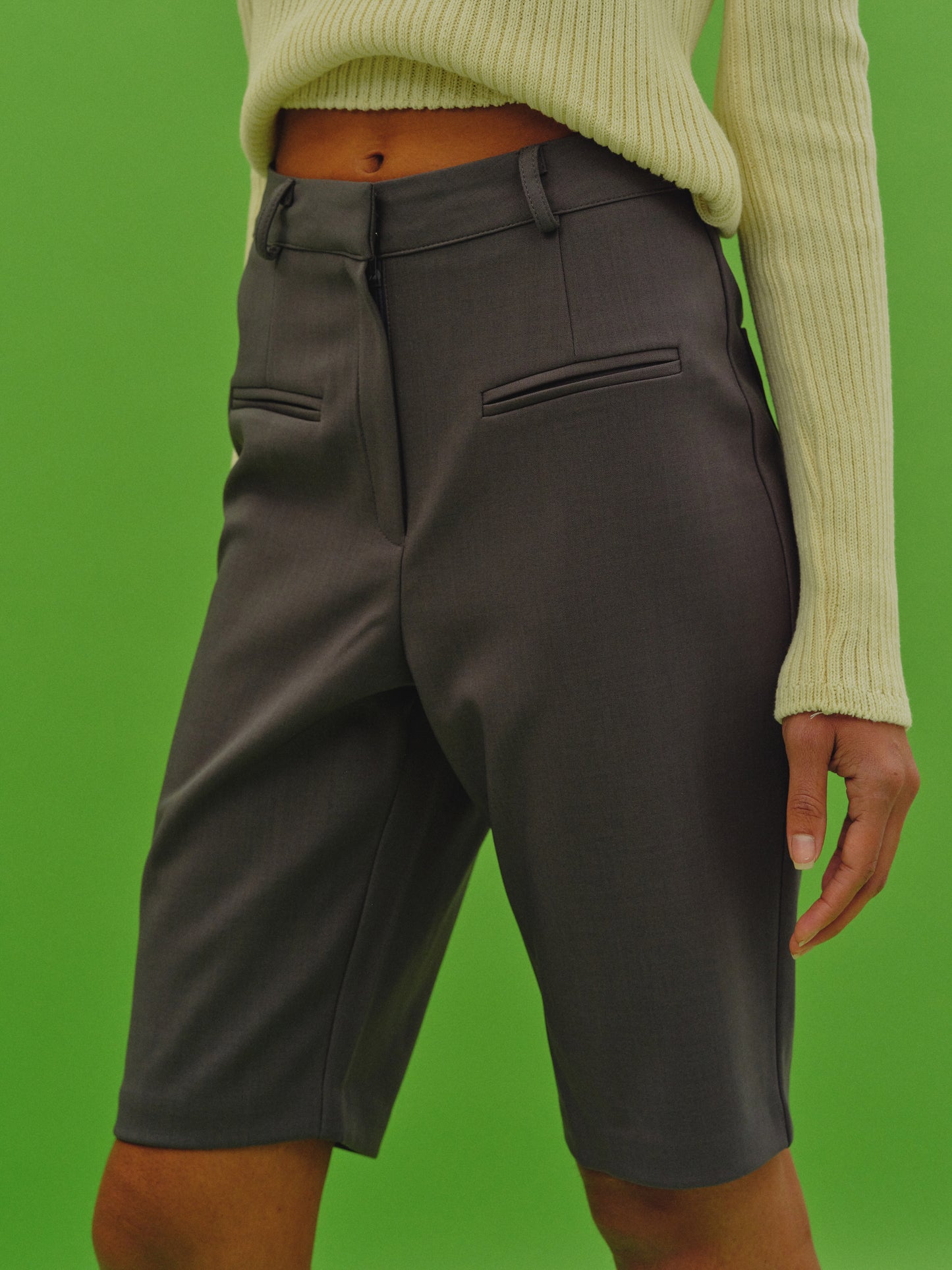 Slim Suiting Shorts, Asphalt