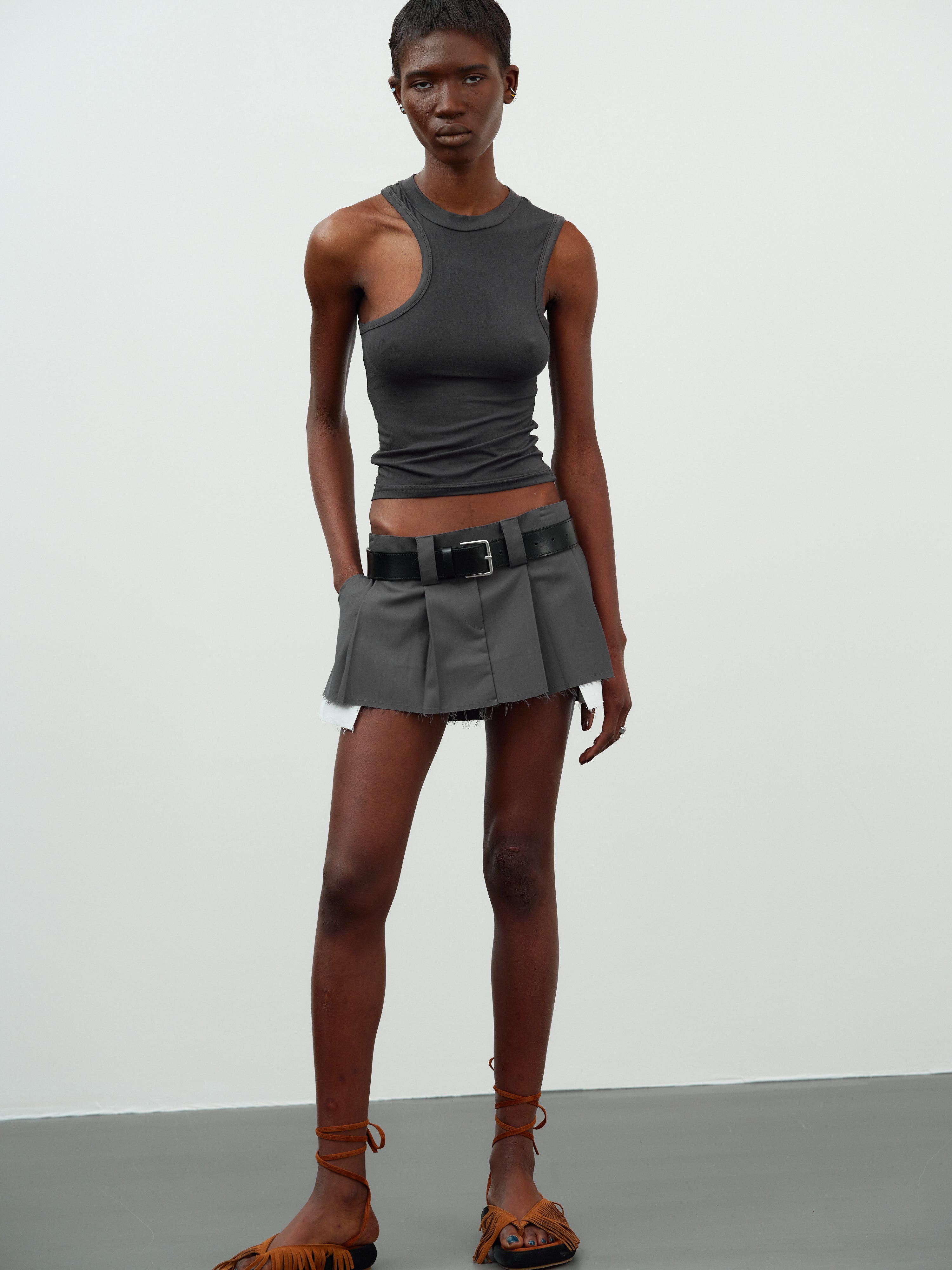 Low Rise Layer Micro Skirt, Charcoal – SourceUnknown