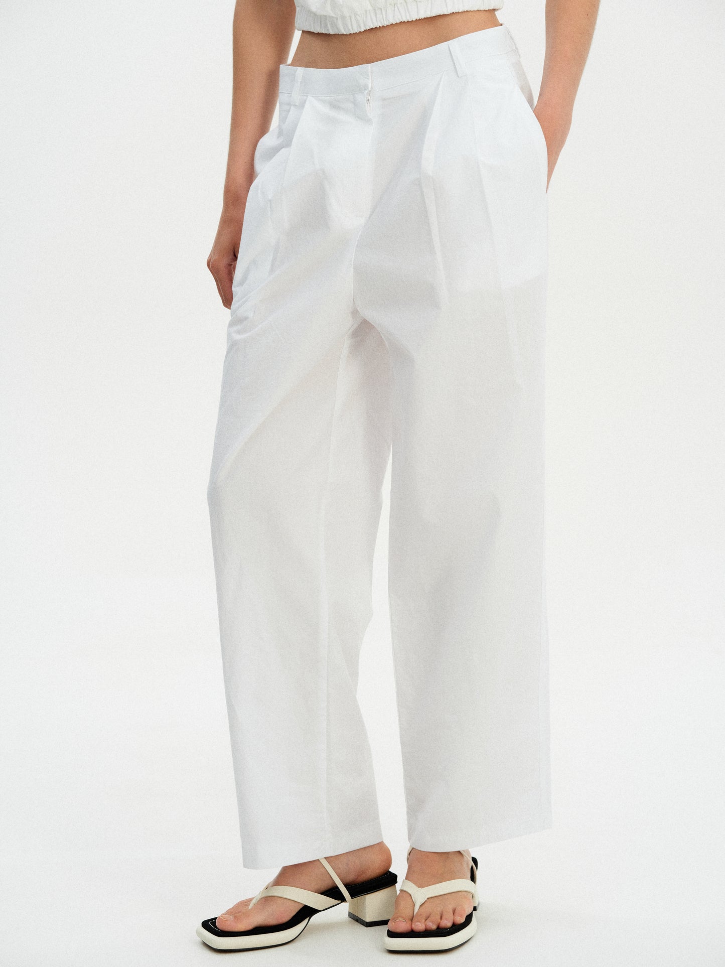 Cotton Tuck Trousers, White