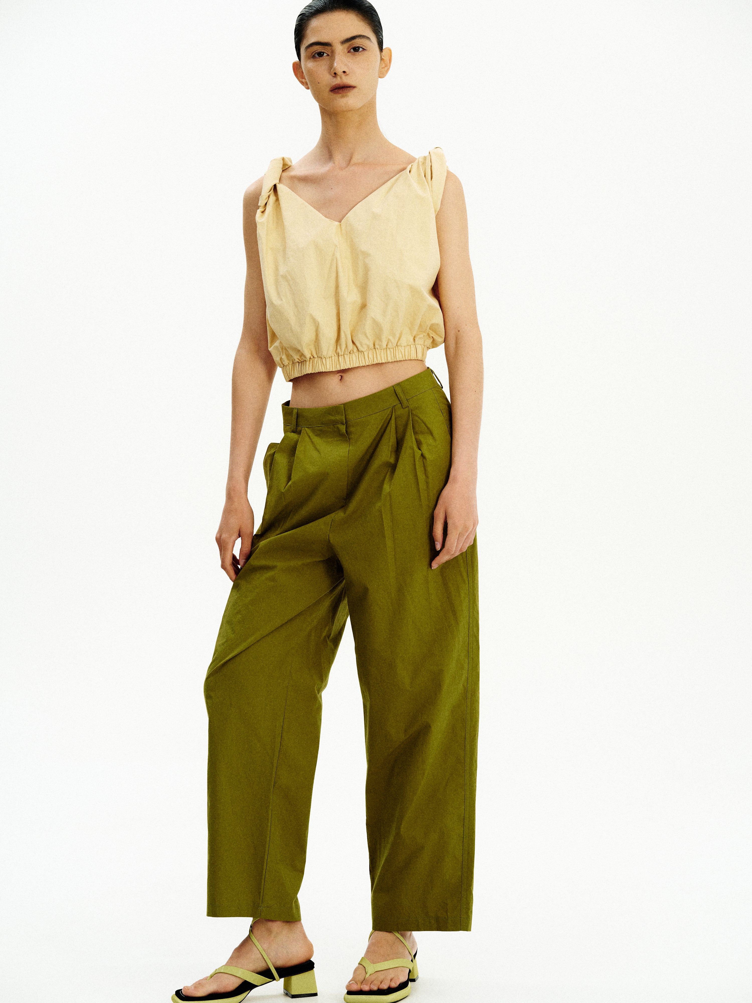 Cotton Tuck Trousers, Khaki – SourceUnknown