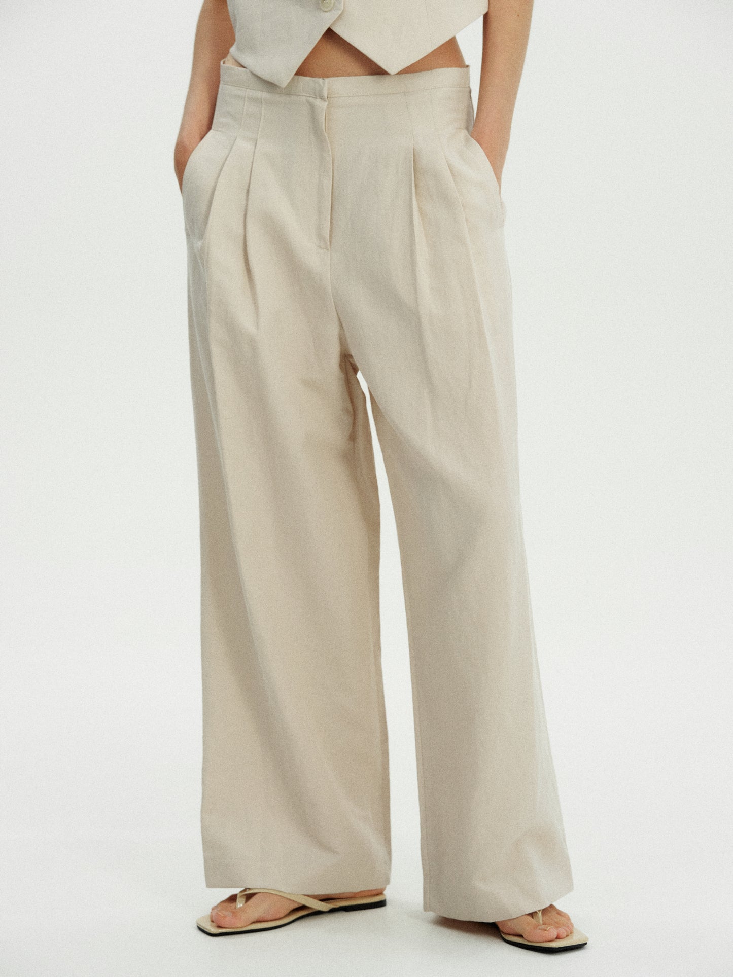 Low Rise Linen-Cotton Trousers, Nougat