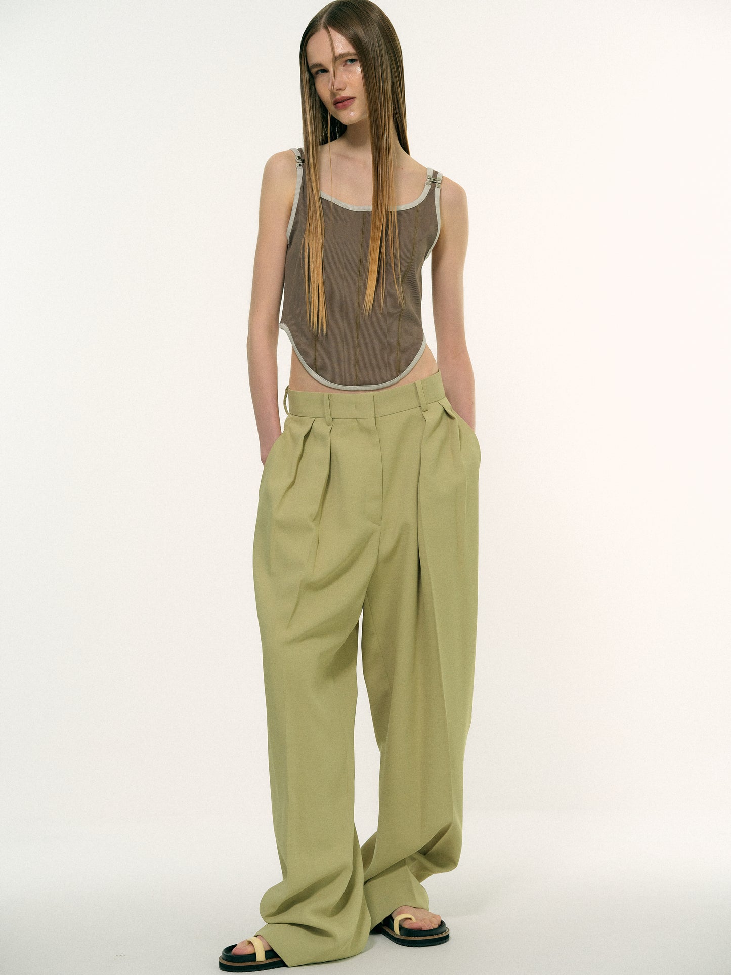 Low-Rise Pleated Trousers, Guacamole