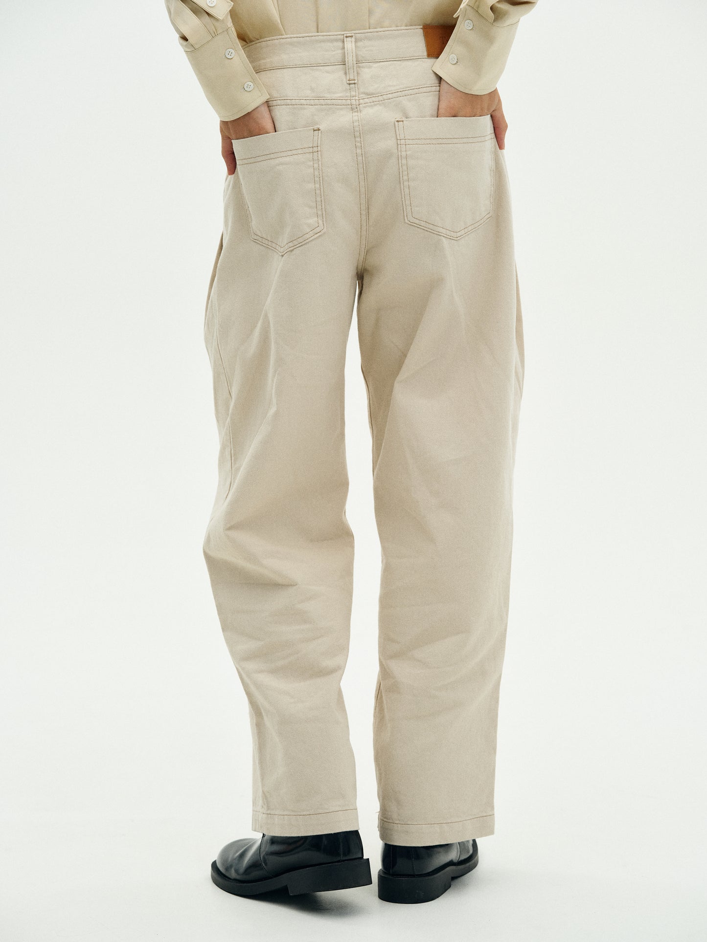 Tuck Wide Jeans, Natural