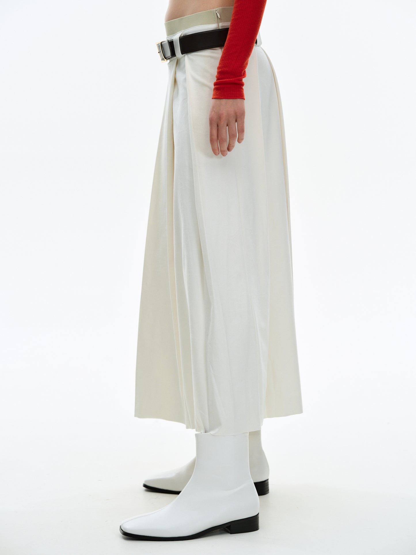 Faux-Suede Layer Skirt, White