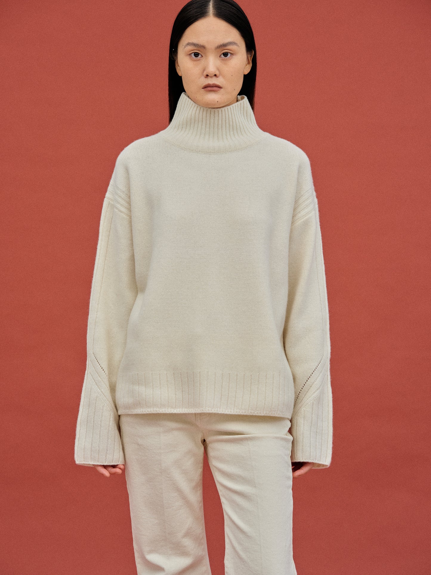 Cashmere Turtleneck Sweater, Ivory