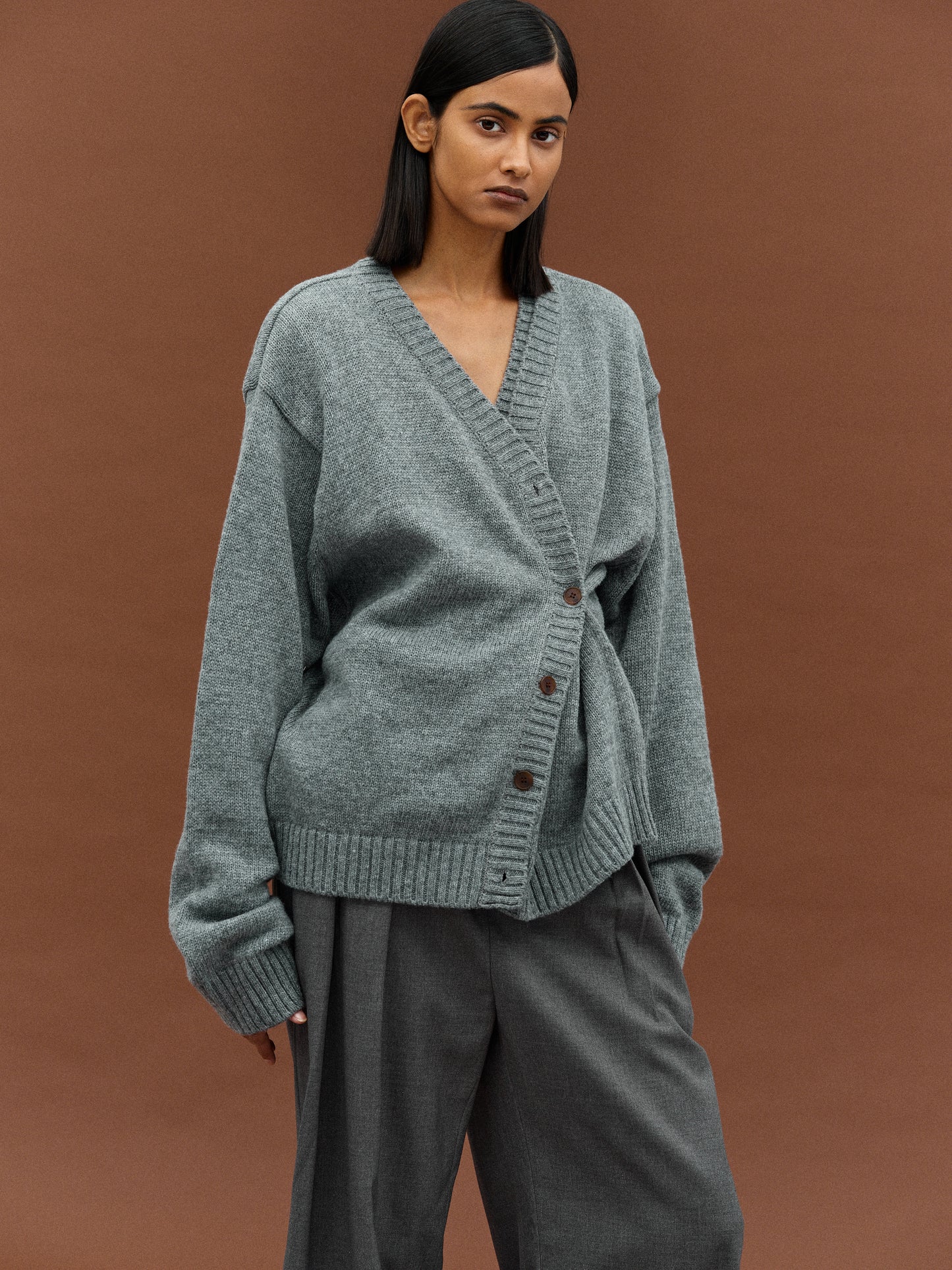 2 Piece Cardigan & Knit Vest, Grey Melange – SourceUnknown
