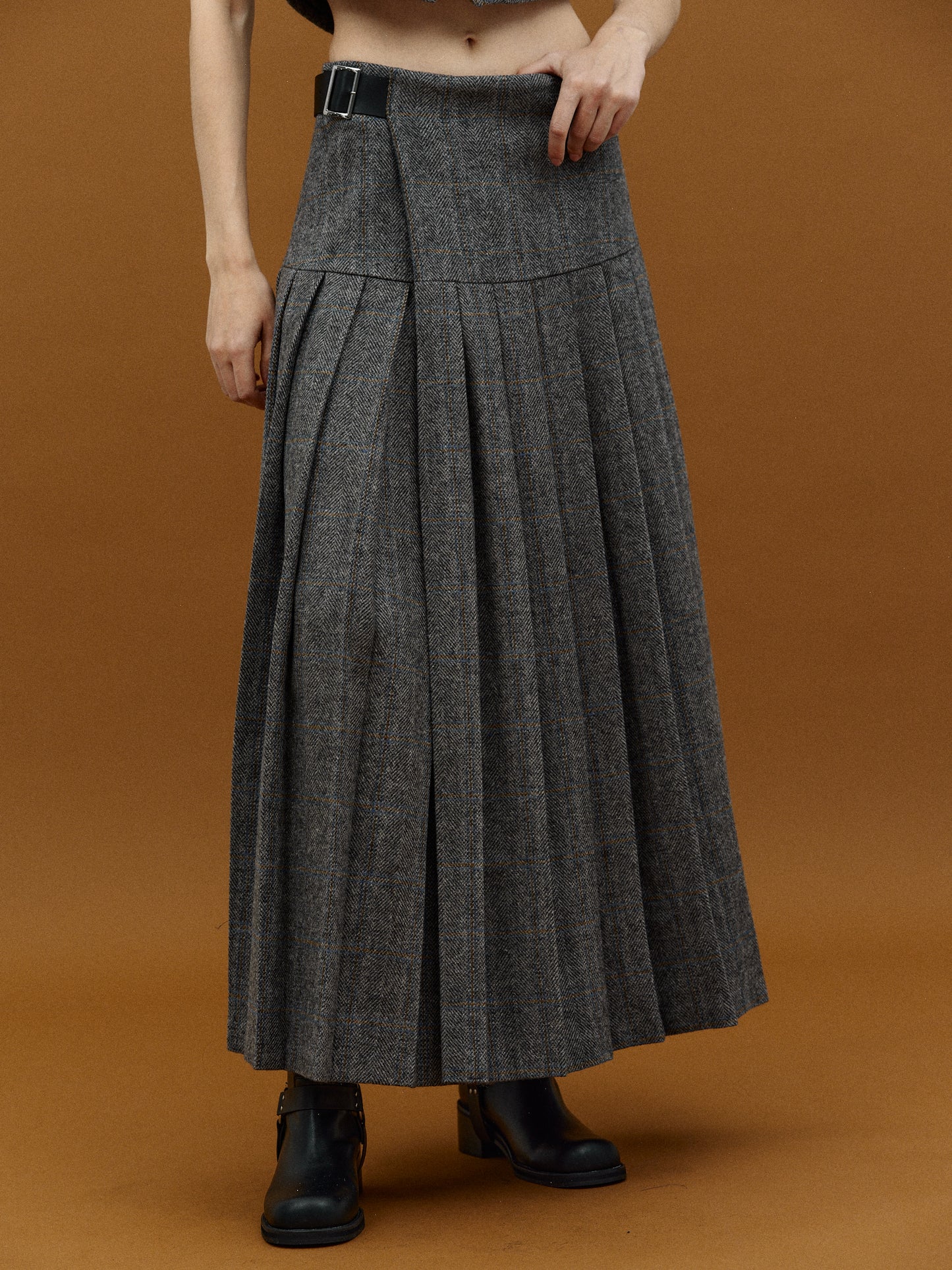 Herringbone Overlap Skirt, Charcoal