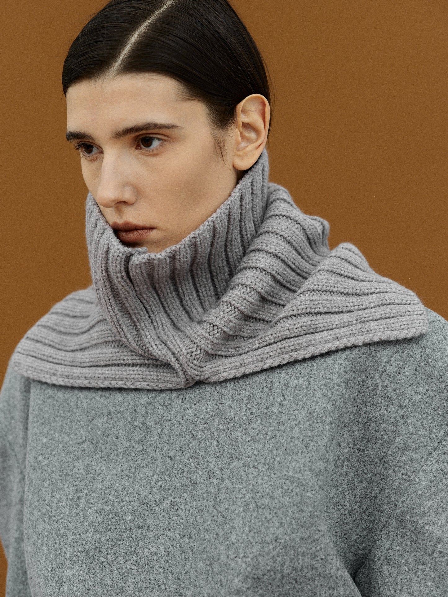 Hairy Neck Warmer Sweater Set, Grey Melange – SourceUnknown