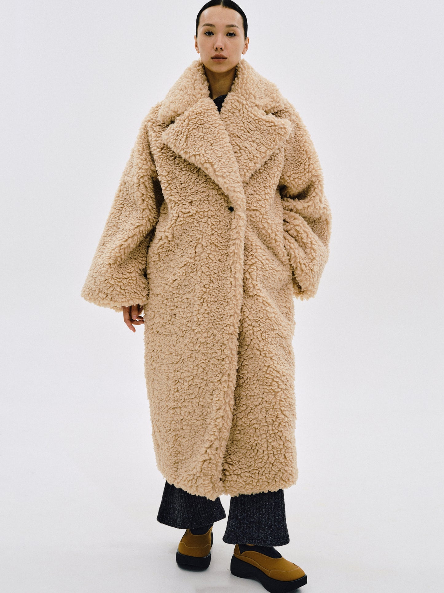 Oversized Sherpa Coat, Beige