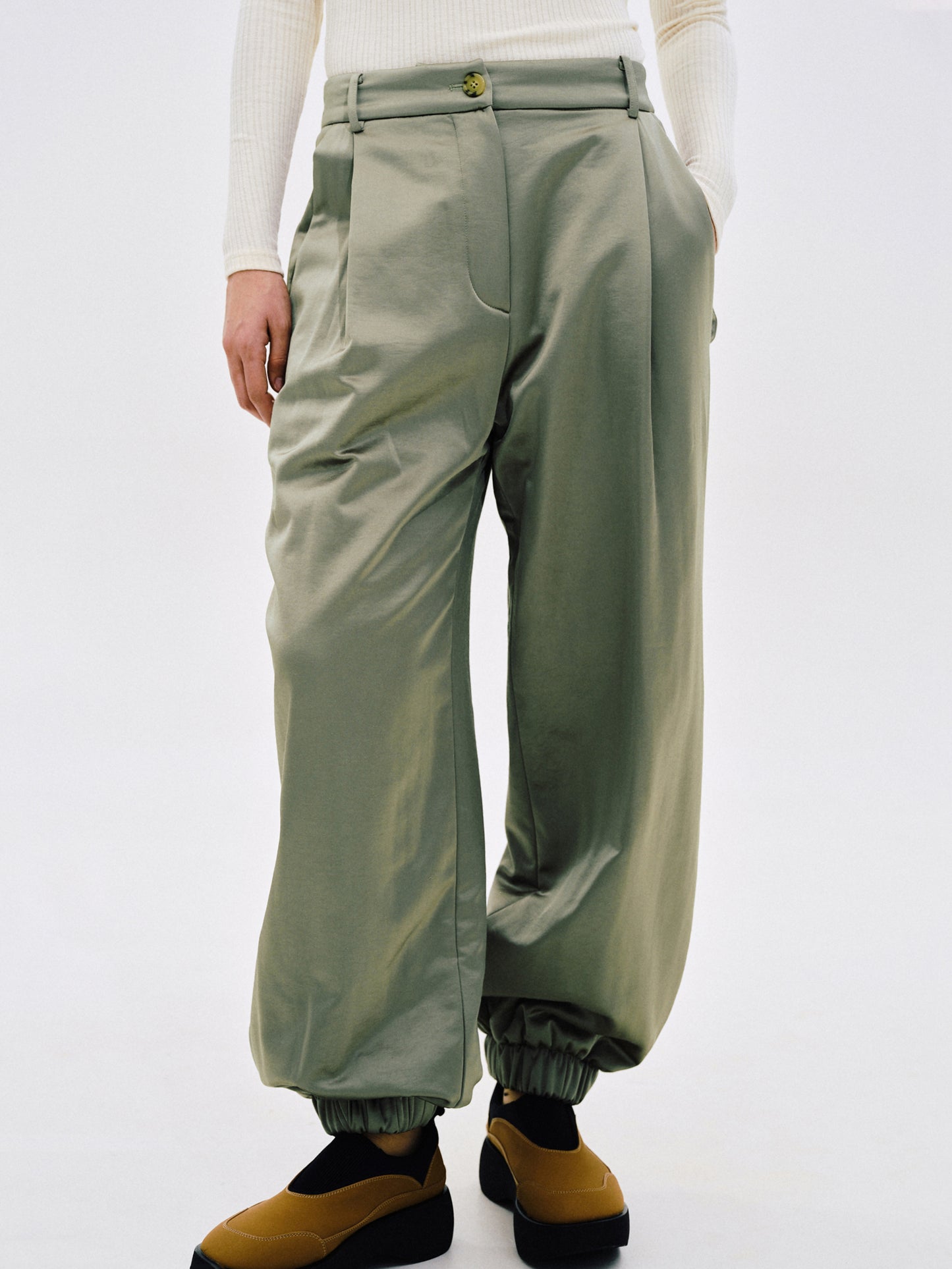 Padded Glossy Trousers, Khaki