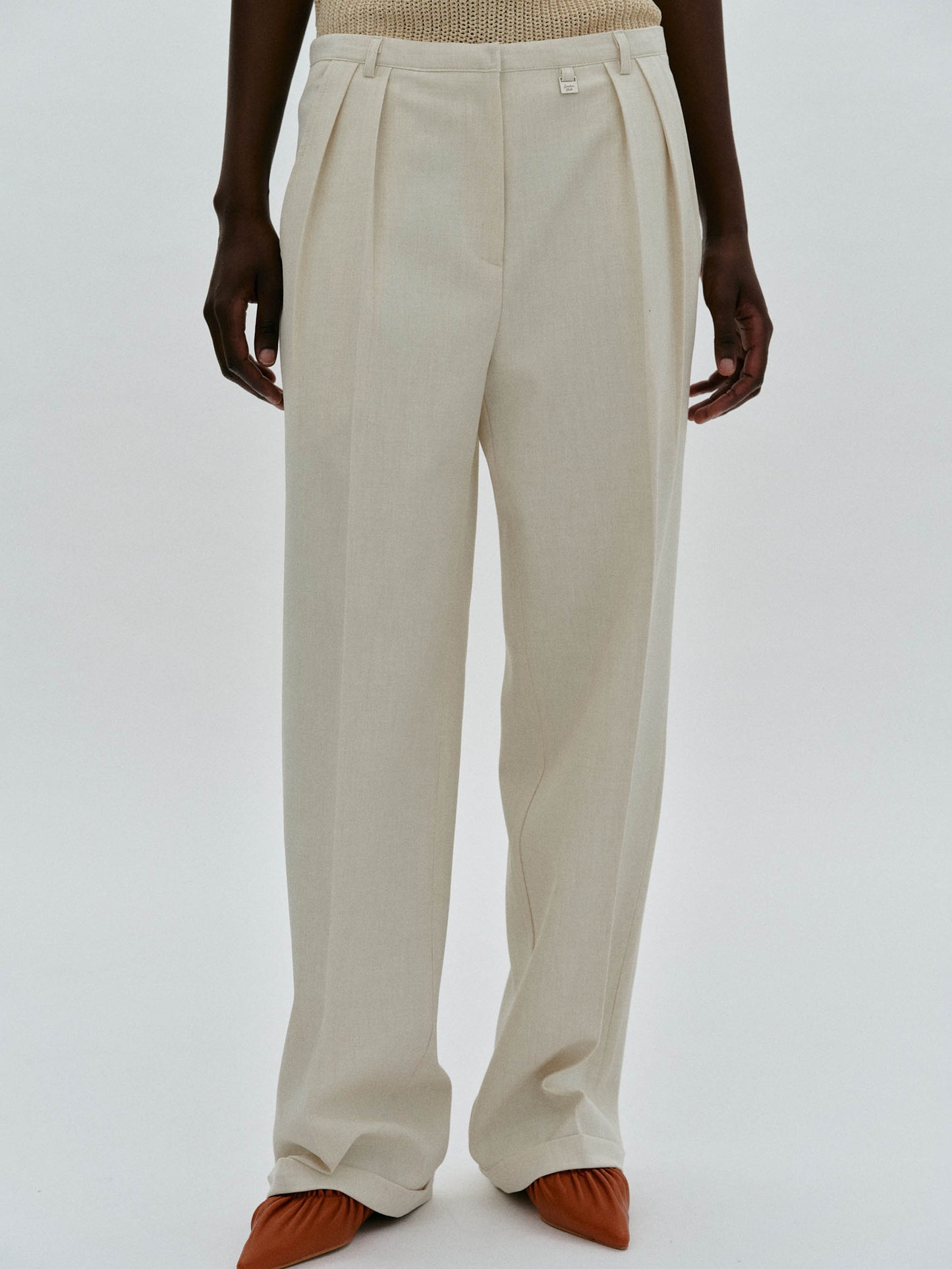 Low Rise Pleated Trousers, Champagne