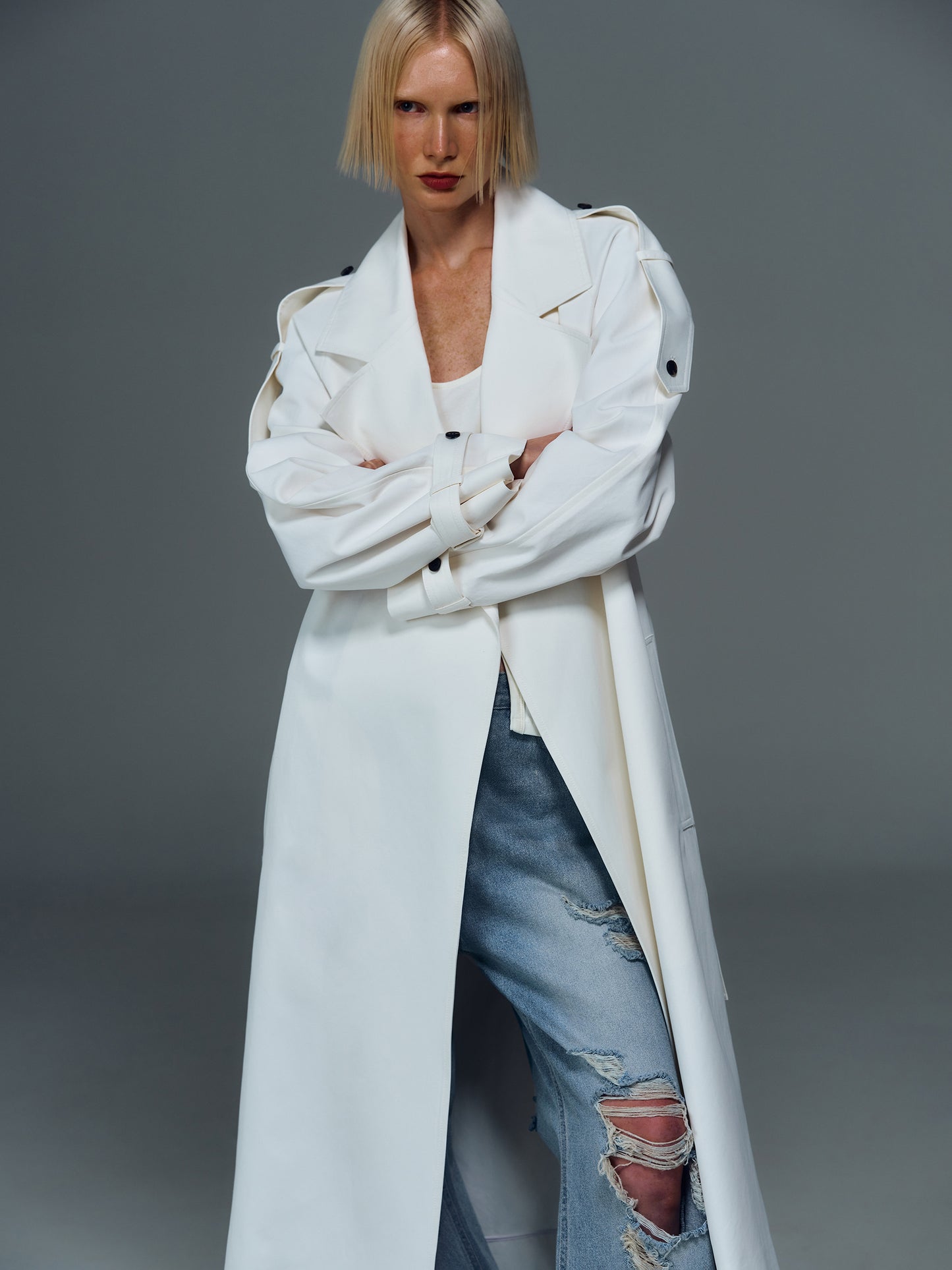 Classic Trench Coat, White