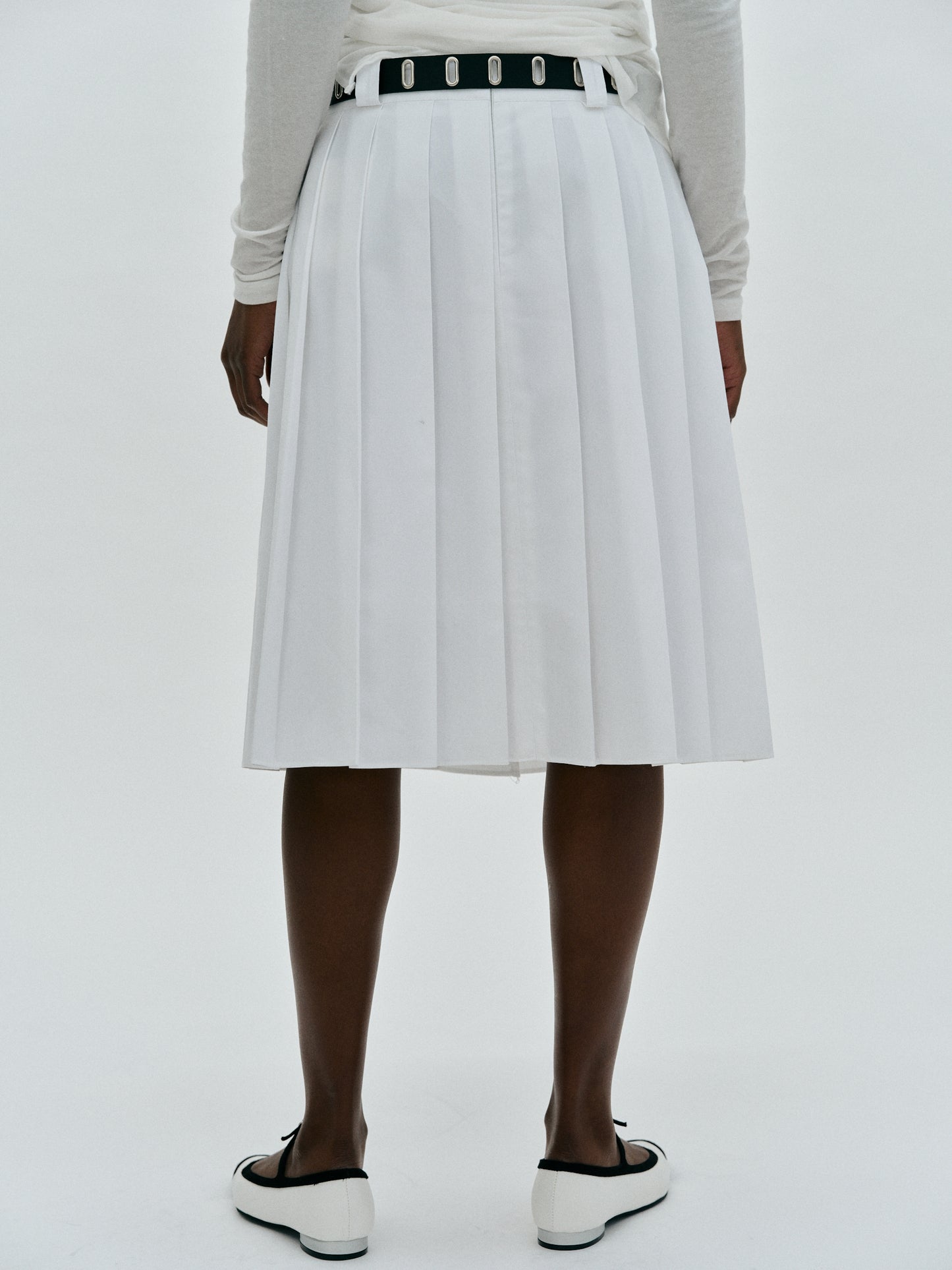 Low Rise Pleated Skirt, White